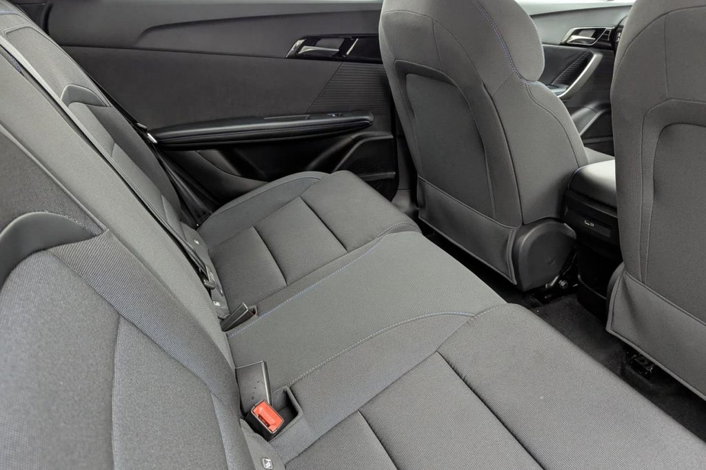 USED 2023 73 MG MG4 51kWh SE Hatchback 5dr Electric Auto (170 ps) Car Play, Keyless Go, Sensors