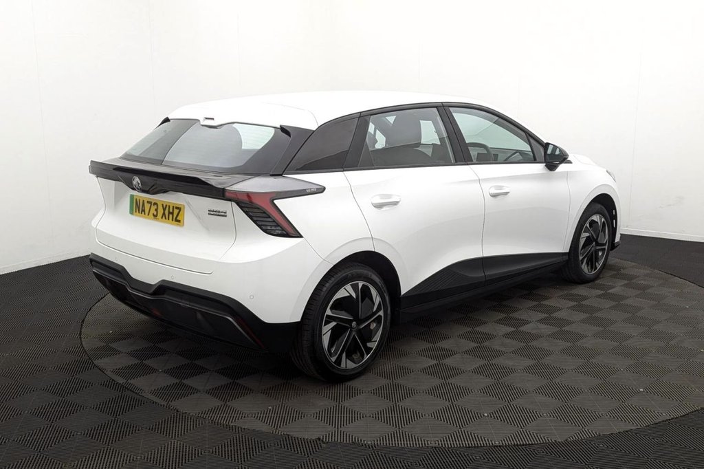 USED 2023 73 MG MG4 51kWh SE Hatchback 5dr Electric Auto (170 ps) Car Play, Keyless Go, Sensors