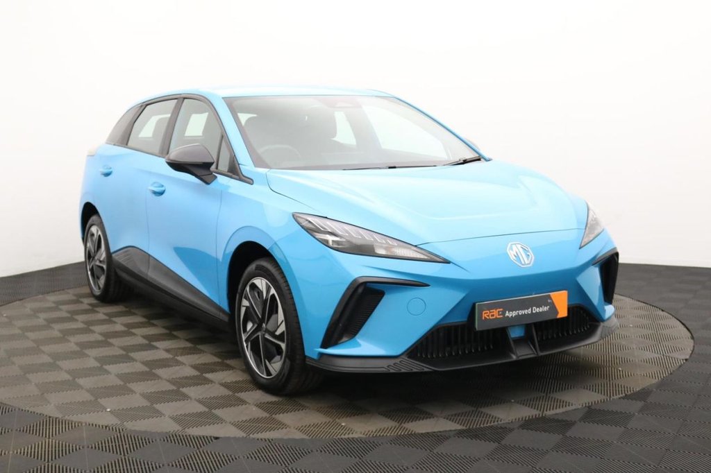 USED 2023 MG MG4 51kWh SE Hatchback 5dr Electric Auto (170 ps) 