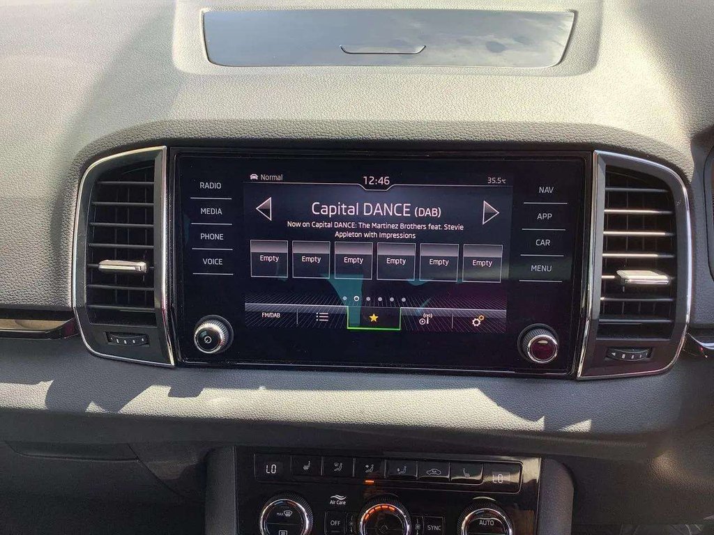 2023 Skoda Karoq — image 8