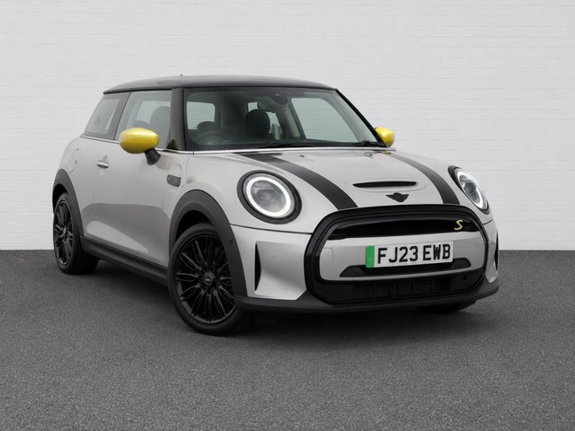 View our MINI Electric Hatch Cooper SE 32.6kWh Level 3 Hatchback 3dr Electric Auto (184 ps)