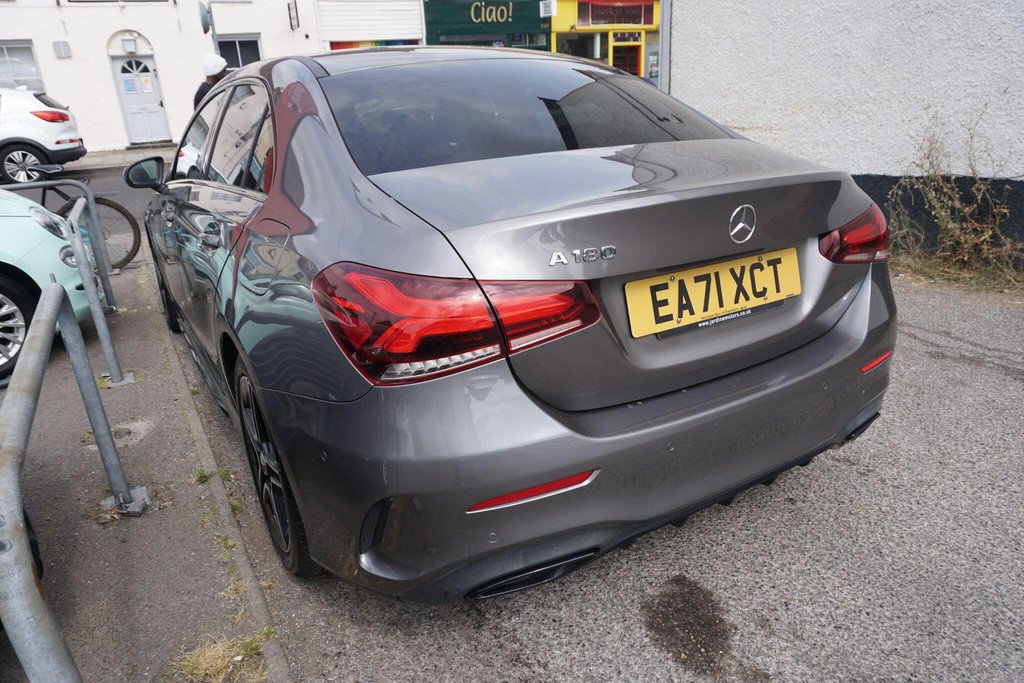 USED 2021 71 MERCEDES-BENZ A CLASS 1.3 A180 AMG Line Edition (Executive) 7G-DCT Euro 6 (s/s) 4dr AUTOMATIC