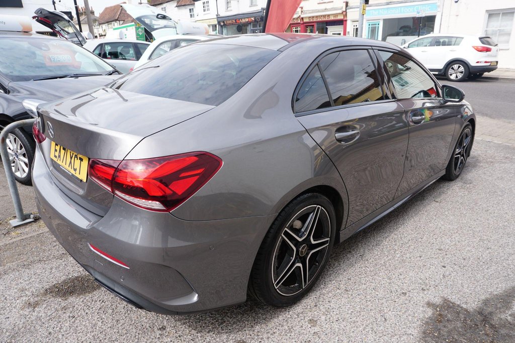 USED 2021 71 MERCEDES-BENZ A CLASS 1.3 A180 AMG Line Edition (Executive) 7G-DCT Euro 6 (s/s) 4dr AUTOMATIC