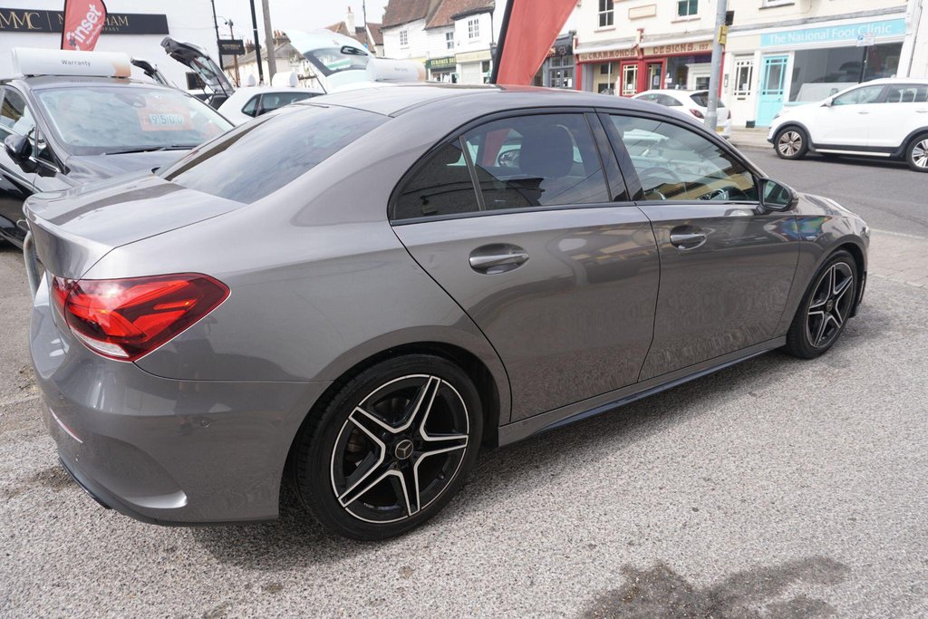 USED 2021 71 MERCEDES-BENZ A CLASS 1.3 A180 AMG Line Edition (Executive) 7G-DCT Euro 6 (s/s) 4dr AUTOMATIC