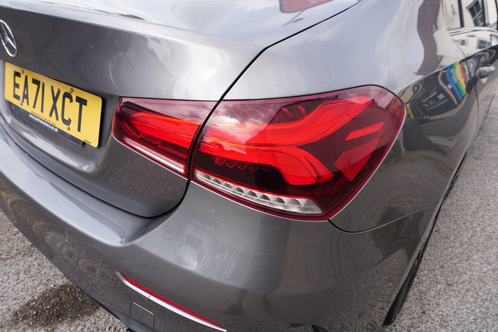 USED 2021 71 MERCEDES-BENZ A CLASS 1.3 A180 AMG Line Edition (Executive) 7G-DCT Euro 6 (s/s) 4dr AUTOMATIC