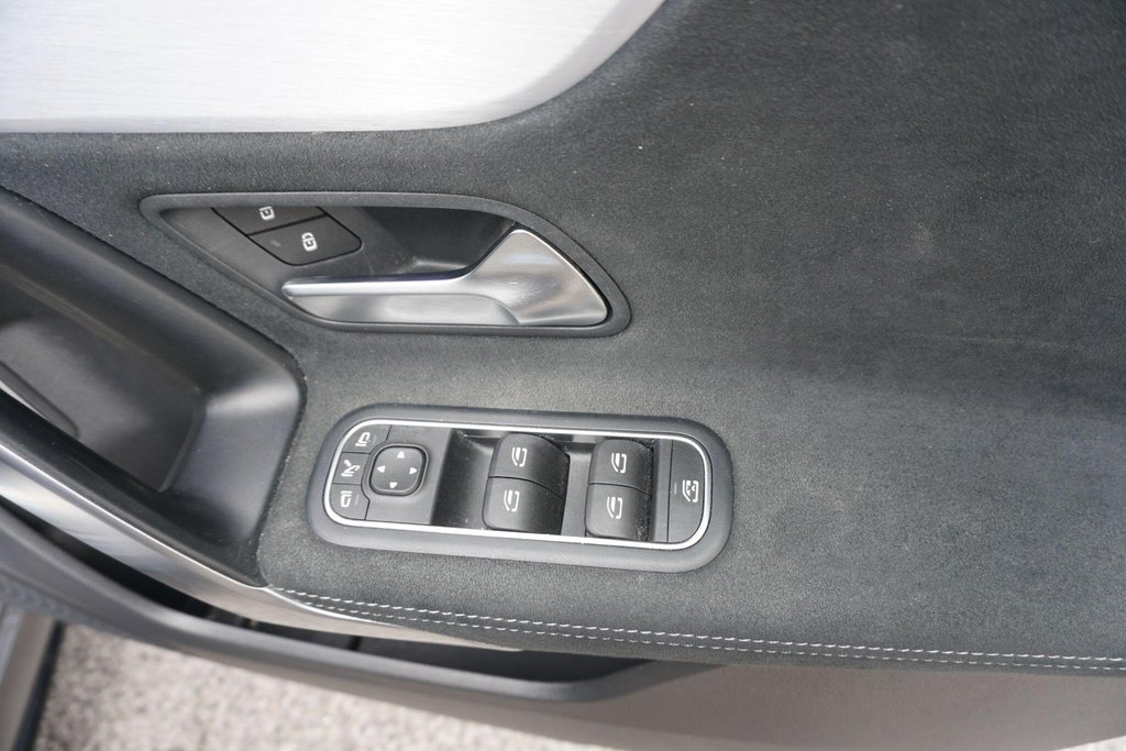 USED 2021 71 MERCEDES-BENZ A CLASS 1.3 A180 AMG Line Edition (Executive) 7G-DCT Euro 6 (s/s) 4dr AUTOMATIC