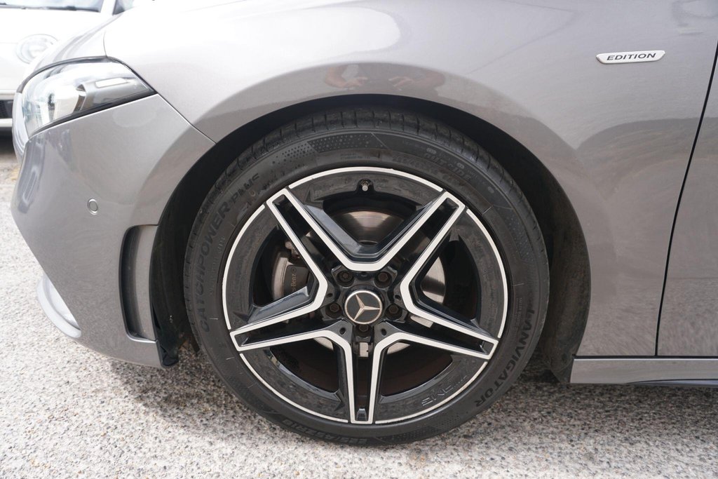 USED 2021 71 MERCEDES-BENZ A CLASS 1.3 A180 AMG Line Edition (Executive) 7G-DCT Euro 6 (s/s) 4dr AUTOMATIC