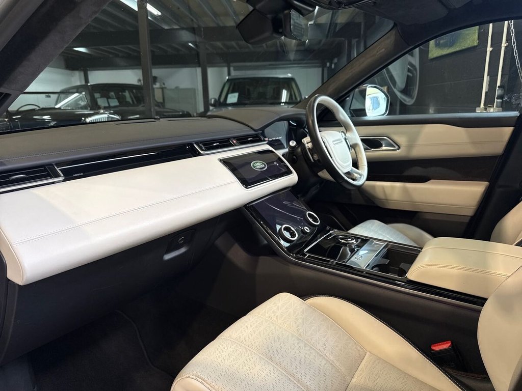 USED 2018 67 LAND ROVER RANGE ROVER VELAR 3.0 Si6 V6 First Edition Auto 4WD Euro 6 (s/s) 5dr 