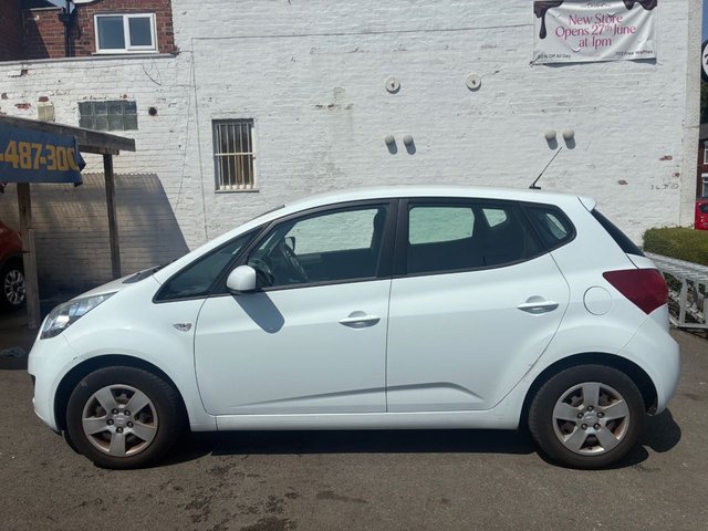 View our KIA VENGA