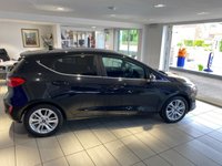 USED 2022 22 FORD FIESTA 1.0T EcoBoost MHEV Titanium Hatchback 5dr Petrol Hybrid DCT Euro 6 (s/s) (125 ps) 