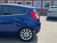 USED 2015 15 FORD FIESTA 1.0T EcoBoost Titanium Hatchback 5dr Petrol Powershift Euro 6 (100 ps) AUTO + NAV + SENSORS