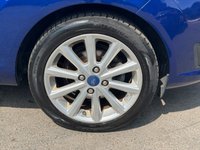 USED 2015 15 FORD FIESTA 1.0T EcoBoost Titanium Hatchback 5dr Petrol Powershift Euro 6 (100 ps) AUTO + NAV + SENSORS
