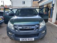 USED 2016 16 ISUZU D-MAX 2.5 TD 4x4 4dr 2016 Isuzu D-Max stands