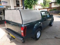 USED 2016 16 ISUZU D-MAX 2.5 TD 4x4 4dr 2016 Isuzu D-Max stands