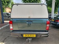 USED 2016 16 ISUZU D-MAX 2.5 TD 4x4 4dr 2016 Isuzu D-Max stands