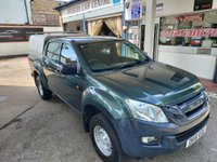 USED 2016 16 ISUZU D-MAX 2.5 TD 4x4 4dr 2016 Isuzu D-Max stands