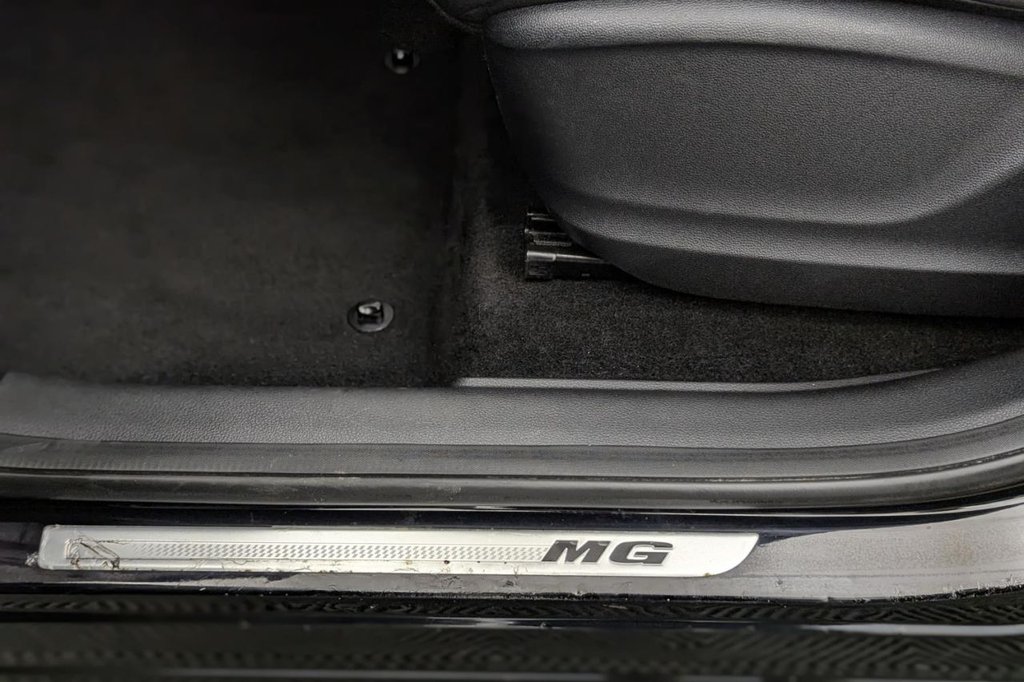 USED 2022 22 MG MG HS 1.5 T-GDI Excite SUV 5dr Petrol Manual Euro 6 (s/s) (162 ps) Car Play, Camera, Sat Nav
