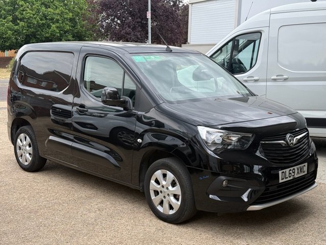 View our VAUXHALL COMBO