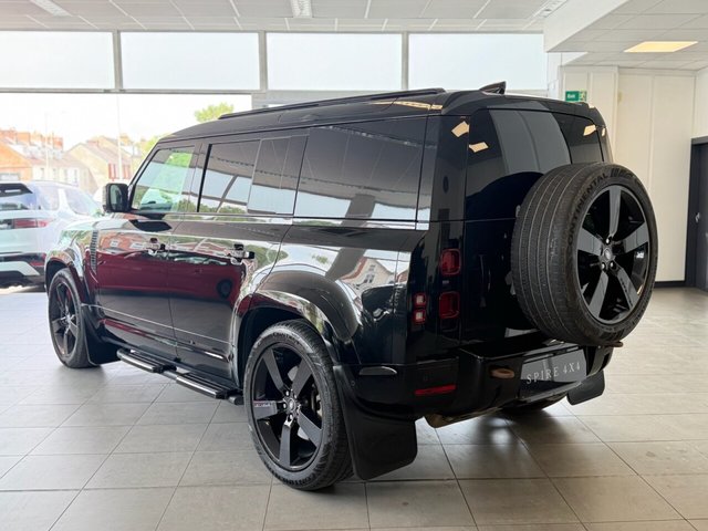 View our LAND ROVER DEFENDER 110