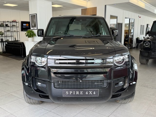 View our LAND ROVER DEFENDER 110
