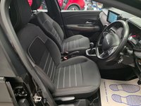 USED 2023 23 DACIA SANDERO STEPWAY 1.0 TCe Expression Hatchback 5dr Petrol Manual Euro 6 (s/s) (90 ps) 