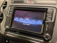 USED 2015 65 VOLKSWAGEN TIGUAN 2.0 TDI BlueMotion Tech Match SUV 5dr Diesel Manual 4WD Euro 6 (s/s) (150 ps) 