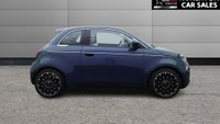 USED 2022 22 FIAT 500E 42kWh La Prima Hatchback 3dr Electric Auto (118 ps) 