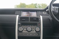 USED 2017 17 LAND ROVER DISCOVERY SPORT 2.0 TD4 HSE Black SUV 5dr Diesel Auto 4WD Euro 6 (s/s) (180 ps) 