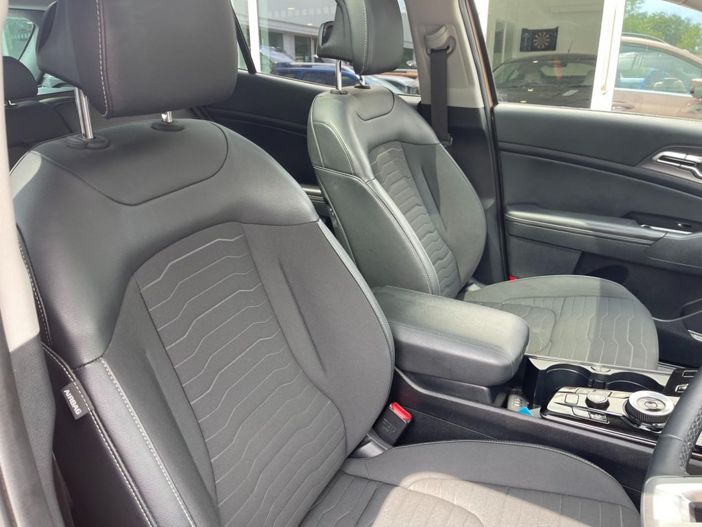 USED 2022 22 KIA SPORTAGE 1.6 h T-GDi 4 SUV 5dr Petrol Hybrid Auto Euro 6 (s/s) (226 bhp) 