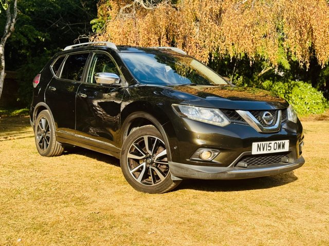 View our NISSAN X-TRAIL