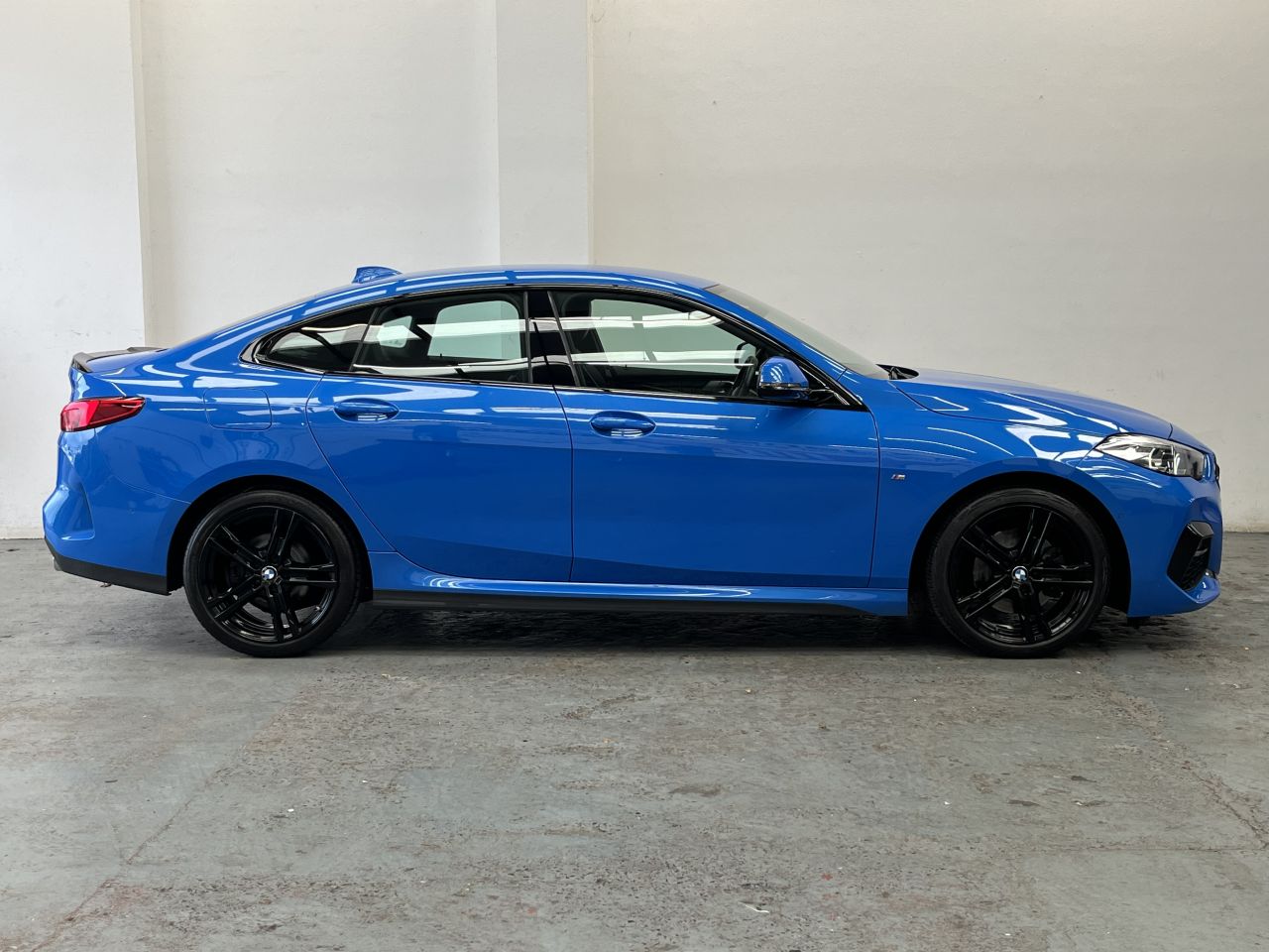 2021 BMW 2 SERIES GRAN COUPE 2.0 218d M Sport Saloon 4dr Diesel Manual Euro 6 (s/s) (150 ps) HEAD UP - vehicle photo 3 for sale on PureCar