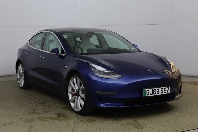 2019 TESLA Model 3