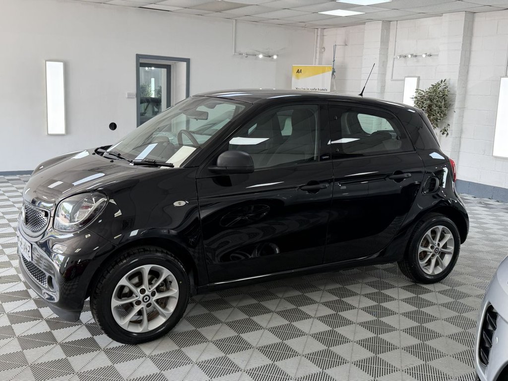 USED 2018 68 SMART FORFOUR 1.0 Passion Hatchback 5dr Petrol Twinamic Euro 6 (s/s) (71 ps) 