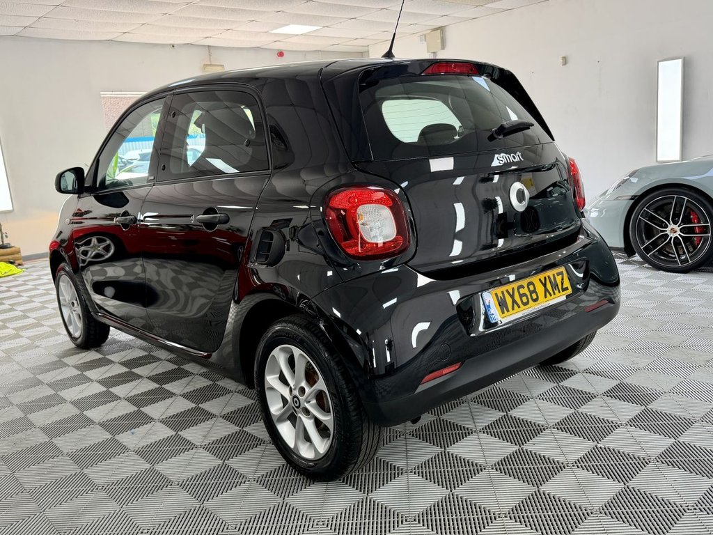 USED 2018 68 SMART FORFOUR 1.0 Passion Hatchback 5dr Petrol Twinamic Euro 6 (s/s) (71 ps) 