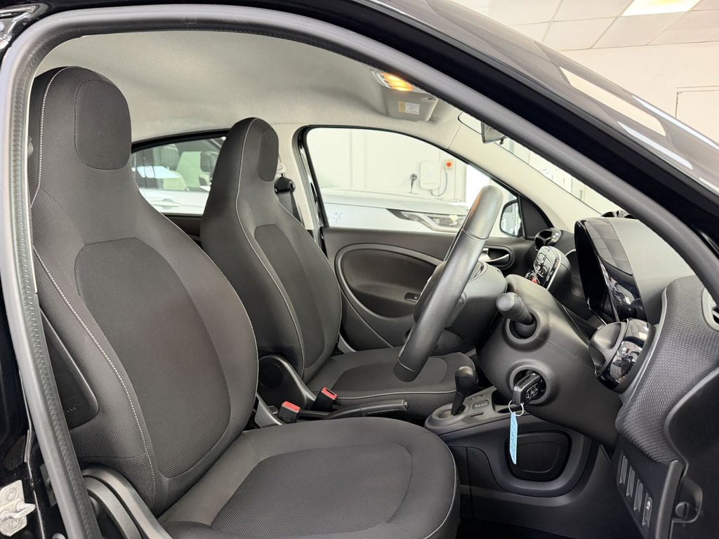 USED 2018 68 SMART FORFOUR 1.0 Passion Hatchback 5dr Petrol Twinamic Euro 6 (s/s) (71 ps) 