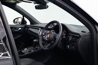 USED 2022 22 PORSCHE MACAN 2.9T V6 S SUV 5dr Petrol PDK 4WD Euro 6 (s/s) (380 ps) 