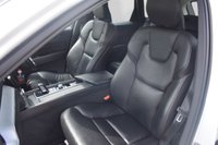 USED 2021 70 VOLVO XC60 2.0 B4 MHEV Momentum SUV 5dr Diesel Hybrid Auto Euro 6 (s/s) (197 ps) ***128 AA CHECK***