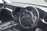 USED 2021 70 VOLVO XC60 2.0 B4 MHEV Momentum SUV 5dr Diesel Hybrid Auto Euro 6 (s/s) (197 ps) ***128 AA CHECK***