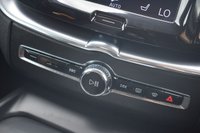 USED 2021 70 VOLVO XC60 2.0 B4 MHEV Momentum SUV 5dr Diesel Hybrid Auto Euro 6 (s/s) (197 ps) ***128 AA CHECK***
