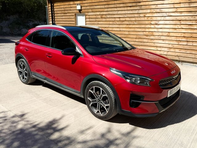 View our KIA XCEED