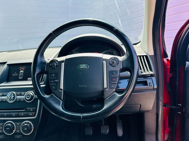 View our LAND ROVER FREELANDER 2