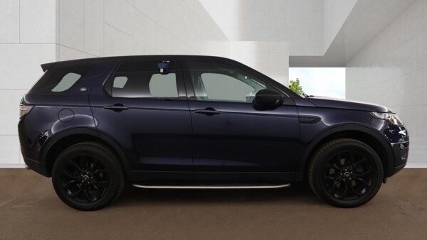 USED 2018 68 LAND ROVER DISCOVERY SPORT 2.0 TD4 HSE SUV 5dr Diesel Auto 4WD Euro 6 (s/s) (180 ps) 