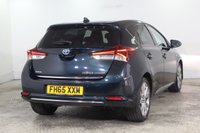 USED 2015 65 TOYOTA AURIS 1.8 VVT-h Excel Hatchback 5dr Petrol Hybrid CVT Euro 6 (s/s) (136 ps) Rev Camera, Panoramic Roof,