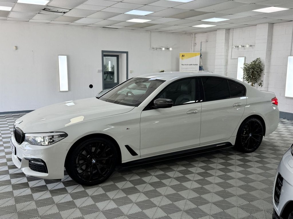 USED 2017 G BMW 5 SERIES 2.0 520d M Sport Saloon 4dr Diesel Auto xDrive Euro 6 (s/s) (190 ps) 