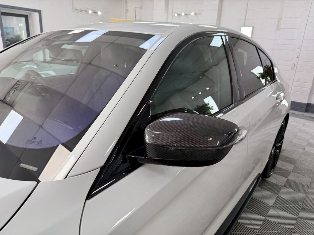 USED 2017 G BMW 5 SERIES 2.0 520d M Sport Saloon 4dr Diesel Auto xDrive Euro 6 (s/s) (190 ps) 