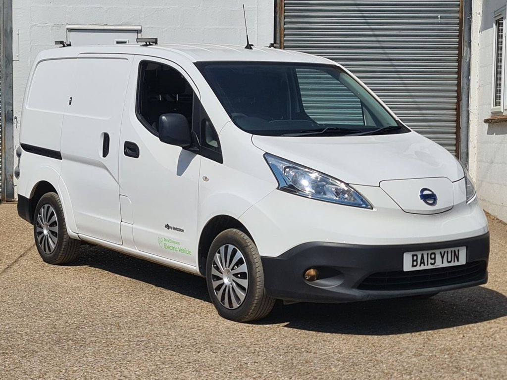 2019 NISSAN NV200