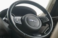 USED 2016 W JAGUAR F-PACE 2.0 D180 Prestige SUV 5dr Diesel Auto AWD Euro 6 (s/s) (180 ps) 