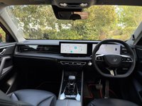 USED 2025 75 MG MG HS 1.5 Hybrid+ Trophy SUV 5dr Petrol Hybrid Auto Euro 6 (s/s) (224 ps) CLIMATE CONTROL, DAB RADIO