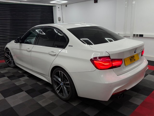 View our BMW 3 SERIES