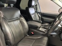 USED 2017 67 LAND ROVER DISCOVERY 2.0 SD4 SE SUV 5dr Diesel Auto 4WD Euro 6 (s/s) (240 ps) in Blackburn 